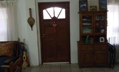 CASA TRES AMBIENTES EN JOSE MARMOL