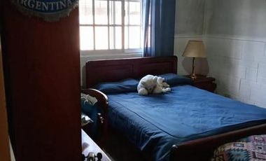 CASA TRES AMBIENTES EN JOSE MARMOL