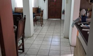 CASA TRES AMBIENTES EN JOSE MARMOL