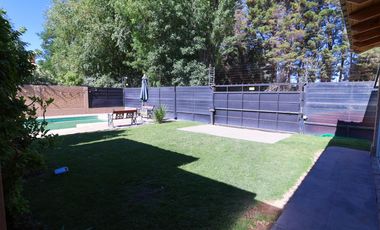 Casa en  3 dormitorios en Barrio Manzanar