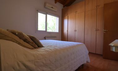 Casa en  3 dormitorios en Barrio Manzanar