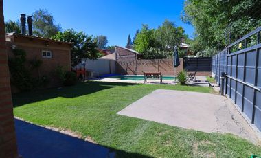 Casa en  3 dormitorios en Barrio Manzanar