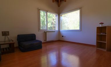 Casa en  3 dormitorios en Barrio Manzanar