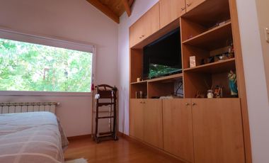 Casa en  3 dormitorios en Barrio Manzanar