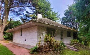 Casa en venta - 2 Dormitorios 3 Baños - Sierra de Los Padres