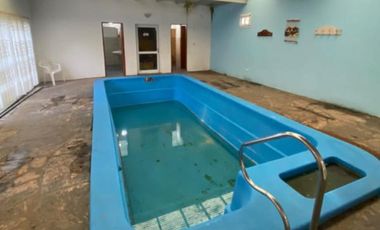 Casa en venta - 2 Dormitorios 3 Baños - Sierra de Los Padres