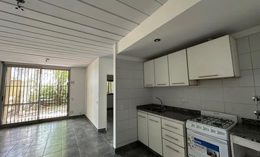 VENTA DEPARTAMENTO 2 AMBIENTES CON COCHERAS  APTO CREDITO  O FINANCIACION PROPIA VERDI 57