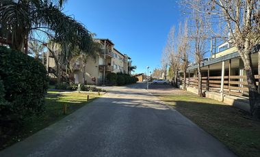 VENTA DEPARTAMENTO 2 AMBIENTES CON COCHERAS  APTO CREDITO  O FINANCIACION PROPIA VERDI 57