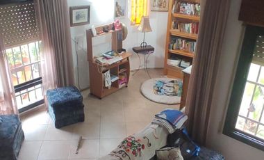 Casa en venta - 2 Dormitorios 2 Baños - Cochera - 480Mts2 - Arguello