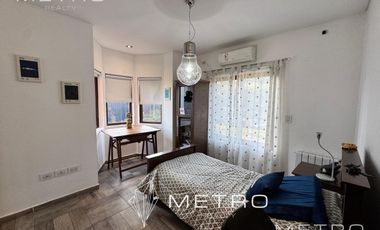 VENTA CASA 8 AMBIENTES A LA LAGUNA NUEVO QUILMES