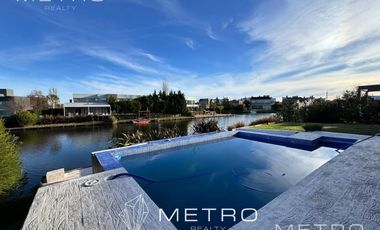 VENTA CASA 8 AMBIENTES A LA LAGUNA NUEVO QUILMES