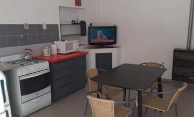 Casa en venta - 3 Dormitorios 1 Baño - Allen