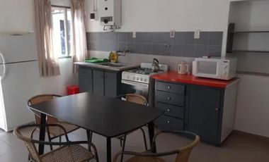 Casa en venta - 3 Dormitorios 1 Baño - Allen