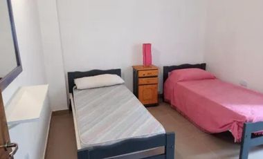 Casa en venta - 3 Dormitorios 1 Baño - Allen