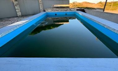 Casa en venta - 5 Dormitorios 3 Baños - Mar Chiquita