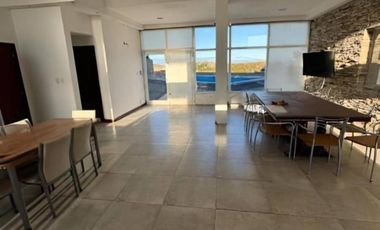 Casa en venta - 5 Dormitorios 3 Baños - Mar Chiquita