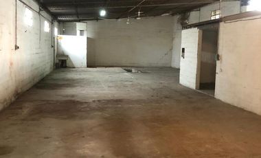 Galpón en venta - Los Boulevares