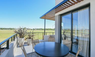 Casa 2 dormitorios en venta, Salida Terraza exclusiva con parrillero - Granadero Baigorria