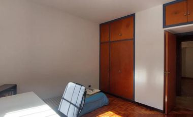 Casa en venta - 3 Dormitorios 2 Baños - Munro