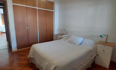 Casa en venta - 3 Dormitorios 2 Baños - Munro