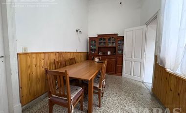 VENTA - DOS CASAS EN UN MISMO TERRENO - IDEAL INVERSION - SAN PEDRO (BS.AS) ITUZAINGO 435