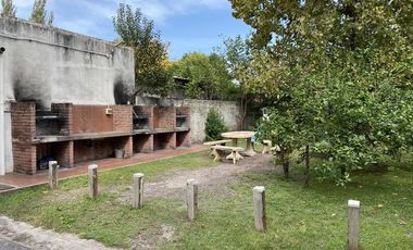 Departamento en venta de 3 ambientes en Adrogue