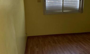 Departamento en venta de 3 ambientes en Adrogue