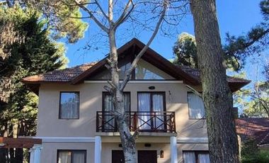 Departamento en venta - 3 Dormitorios 2 Baños - Costa del Este