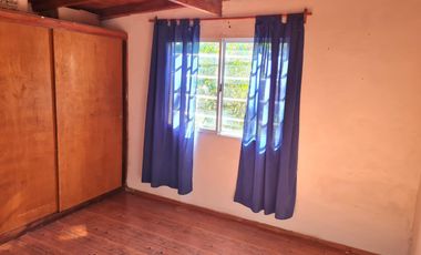 Casa en venta - 4 Dormitorios 2 Baños - Sierra de los Padres