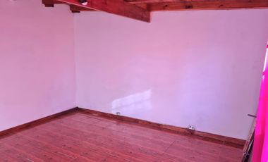 Casa en venta - 4 Dormitorios 2 Baños - Sierra de los Padres