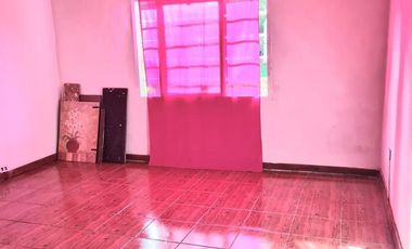 Casa en venta - 4 Dormitorios 2 Baños - Sierra de los Padres