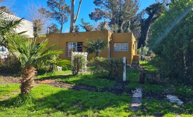 Casa en venta - 4 Dormitorios 2 Baños - Sierra de los Padres