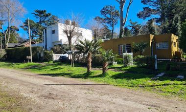 Casa en venta - 4 Dormitorios 2 Baños - Sierra de los Padres