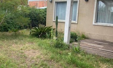 Casa en venta - 1 Dormitorio 1 Baño - Ostende