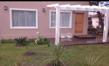Casa en venta - 1 Dormitorio 1 Baño - Ostende