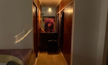 Excelente Chalet con play, cochera cubierta - pileta y jardin.