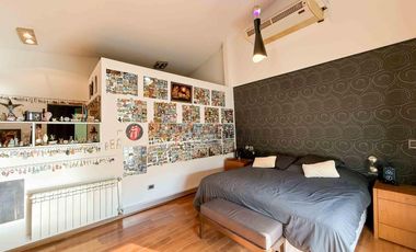 Casa en venta - 4 Dormitorios 4 Baños - 1.400Mts2 - La Plata- Gran Bell.