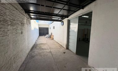 Galpon en Castelar sobre Tucuman al 2500