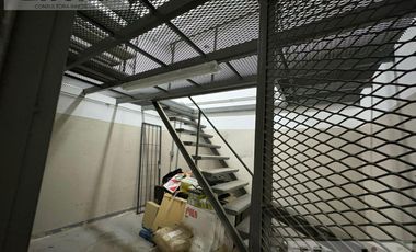 Galpon en Castelar sobre Tucuman al 2500