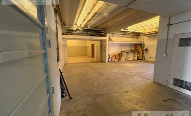 Galpon en Castelar sobre Tucuman al 2500