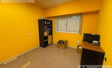 Galpon en Castelar sobre Tucuman al 2500