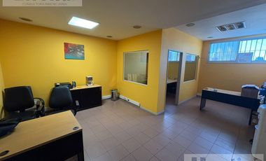 Galpon en Castelar sobre Tucuman al 2500