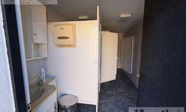 Galpon en Castelar sobre Tucuman al 2500