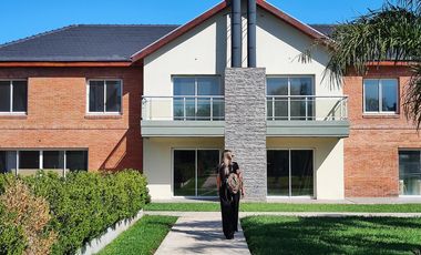 Dúplex en Venta en Altos de Maschwitz - ENTREGA INMEDIATA