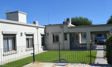 Casa en venta en Country Banco Provincia