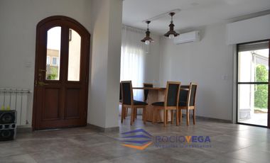 Casa en venta en Country Banco Provincia