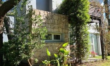 Complejo de cabañas en venta - 2 UFs - Sierra de Los Padres