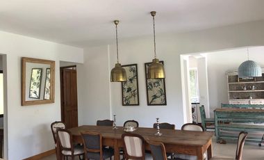 EXCELENTE CASA -AQUILER TEMPORAL - BARRIO CERRADO LA DAMASIA - VERANO 26