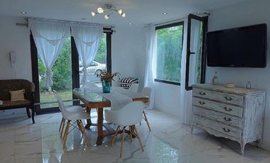 Casa en venta - 5 Dormitorios 3 Baños - Mar del Plata