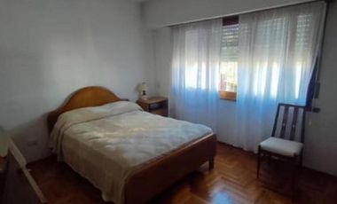 Casa en venta - 3 Dormitorios 2 Baños - Mar del Plata